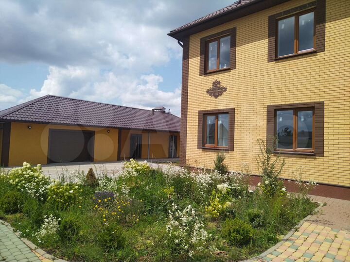 Дом 162 м² на участке 15 сот.