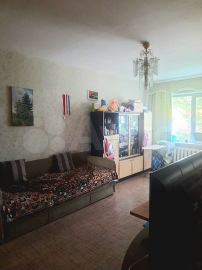 2-к. квартира, 47 м², 3/5 эт.