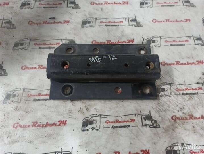 Кронштейн MB Actros