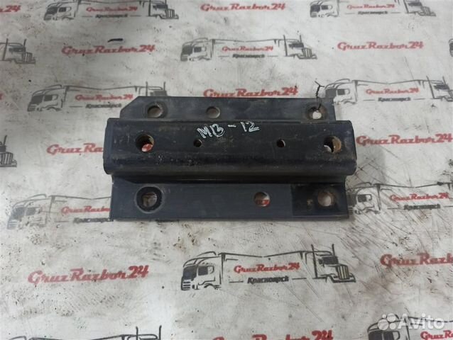 Кронштейн MB Actros