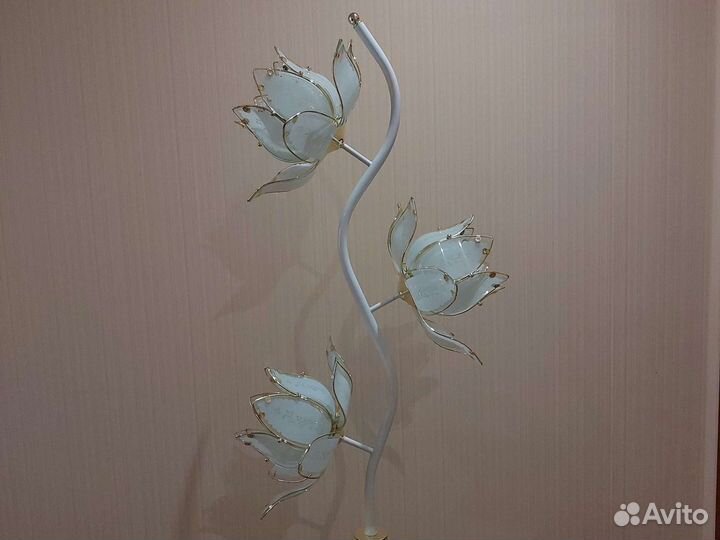 Торшер напольный с подставкой для цветов