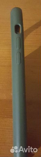 Чехол на iPhone