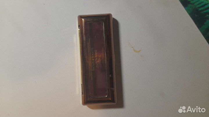 Палетка с кистью