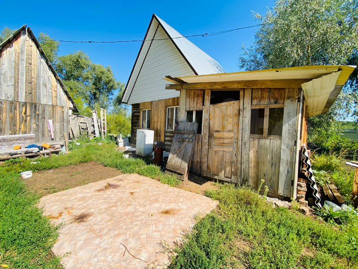 Дом 30 м² на участке 13 сот.