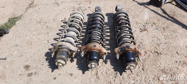 Стойки амортизатора Mitsubishi lancer, Cedia