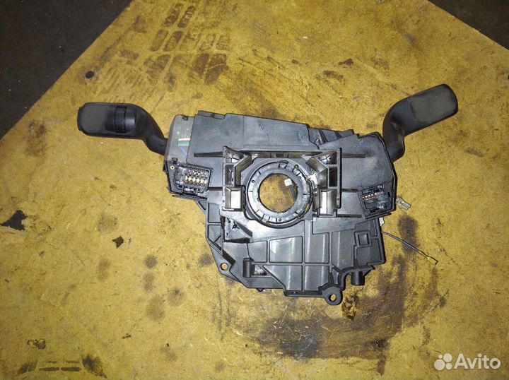 Переключатель поворотов стеклоочистителя Форд