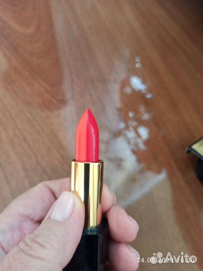 Estee lauder помада