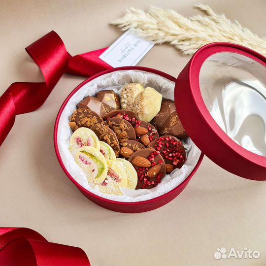 Шоколадные конфеты ручной работы