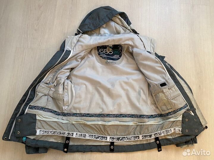 Горнолыжная сноубордическая куртка 686