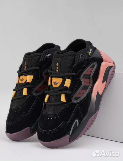 Кроссовки adidas