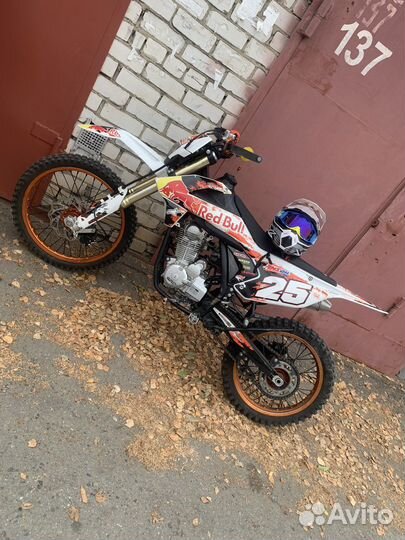 Мотоцикл Gr 2