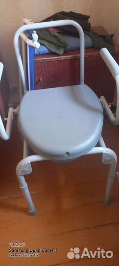 Санитарный стул туалет