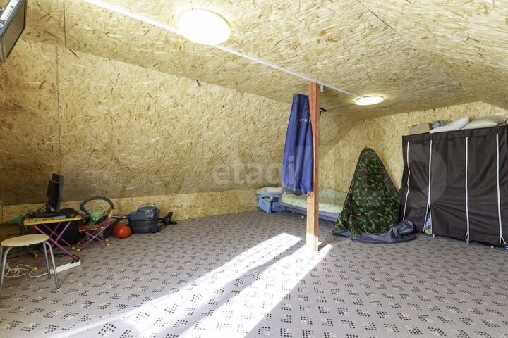 Дом 72 м² на участке 6,8 сот.