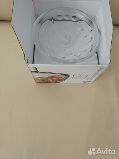 Сахарница конфетница с крышкой новая