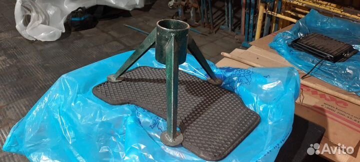 Подставка для елки