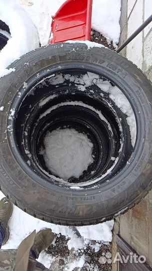 Kormoran SUV Stud 215/60 R17 100T