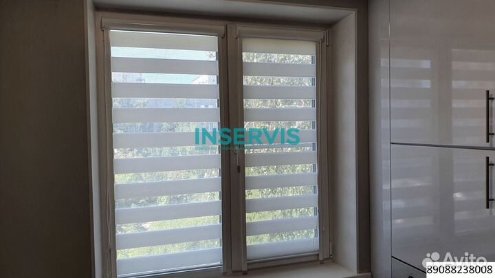 Рулонные шторы на кухню