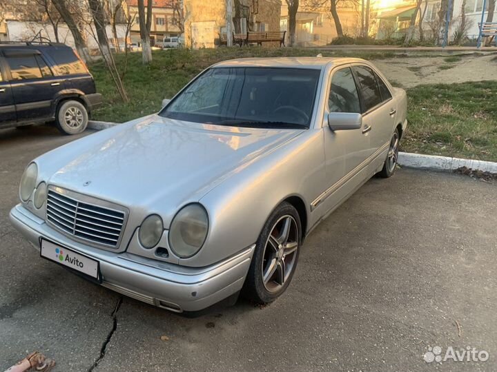 Mercedes-Benz E-класс 3.2 AT, 1998, 335 000 км