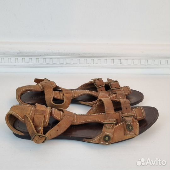Сандалии burberry 39 размер оригинал босоножки