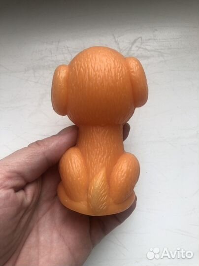 Пластмассовая собачка СССР