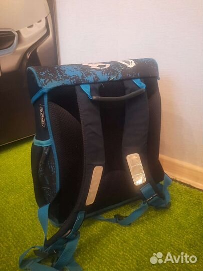 Школьный рюкзак