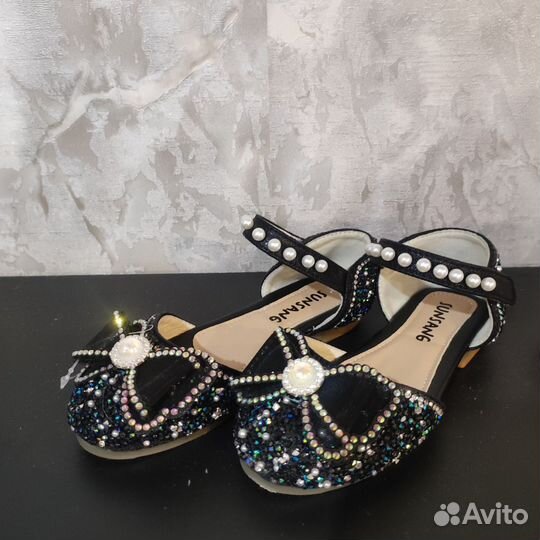 Босоножки для девочки