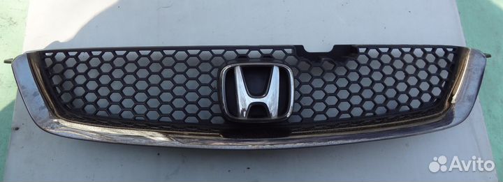 Решетка Honda Accord