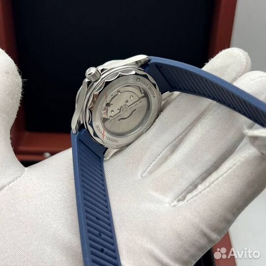 Часы Omega Seamaster