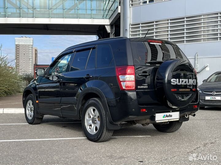 Suzuki Grand Vitara 2.0 AT, 2012, 188 500 км