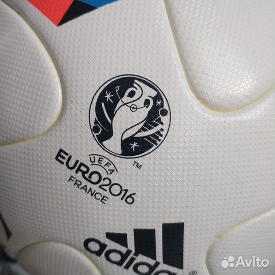 Новый футбольный мяч Adidas Beau Jeu Euro 2016