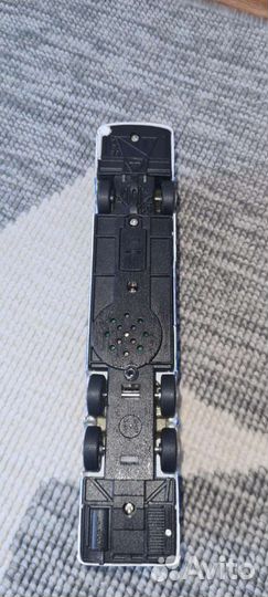 Модель автобуса