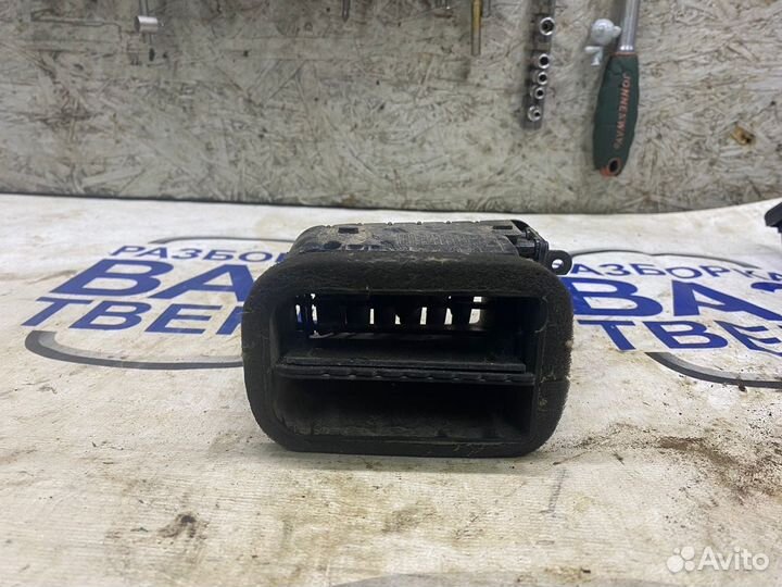 Решетка воздуховода Каптива С 10