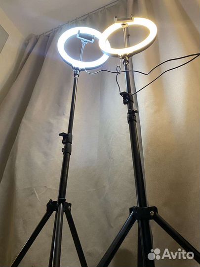Кольцевая лампа 26 см со штативом