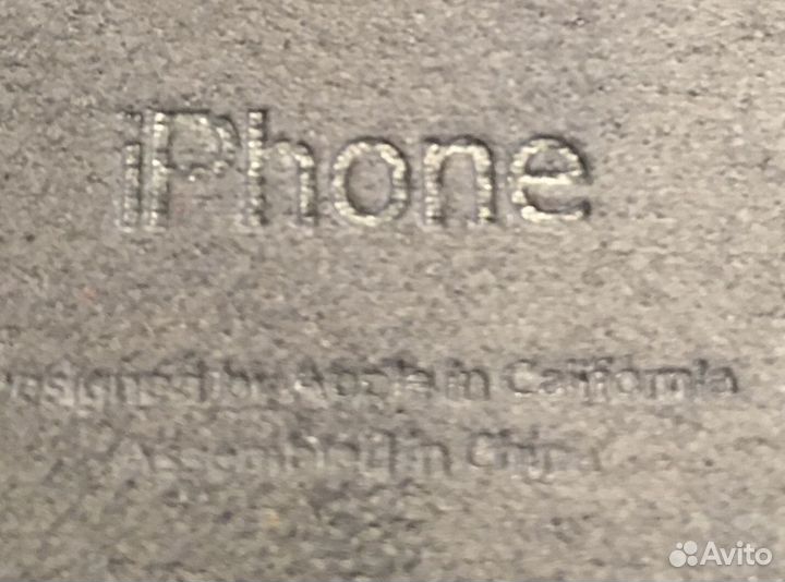 Чехол на iPhone