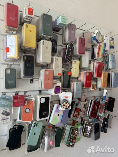 Чехлы на телефон iPhone