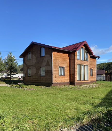 Дом 185 м² на участке 15 сот.