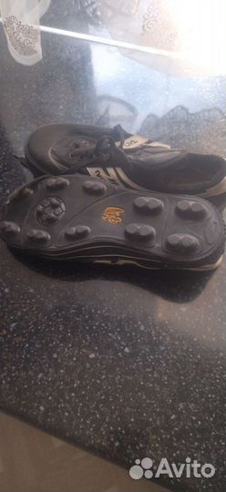 Футбольные бутсы