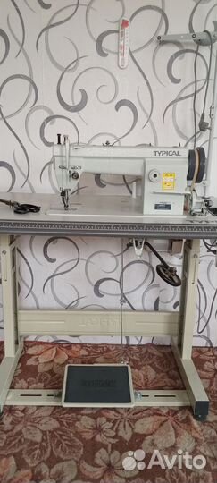 Швейная машина и оверлок трёх нитка