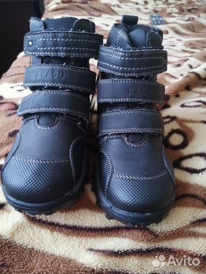 Ботинки для мальчика новые