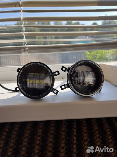 Противотуманные фары универсальные