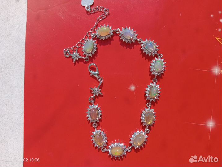 Браслет с натуральными опалами