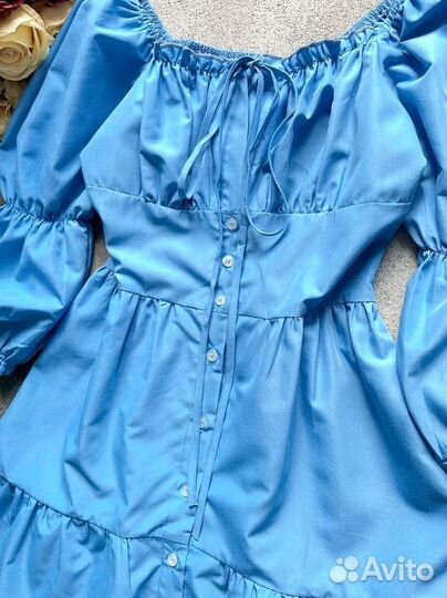 Стильное яркое платье