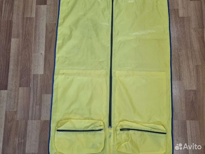 Чехол для костюмов