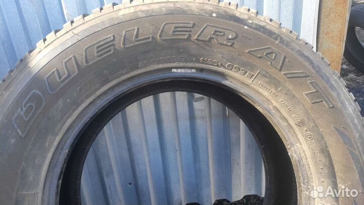 Bridgestone Dueler A/T 265/65 R17