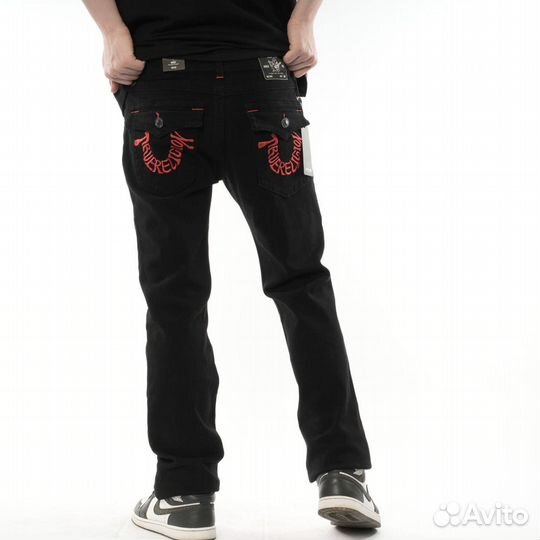 Джинсы True Religion черные с красными вставками