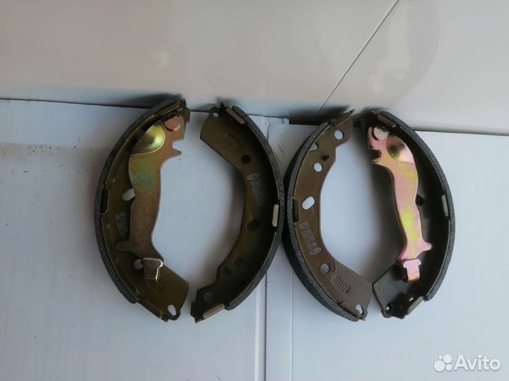 Задние тормозные колодки хендай gets