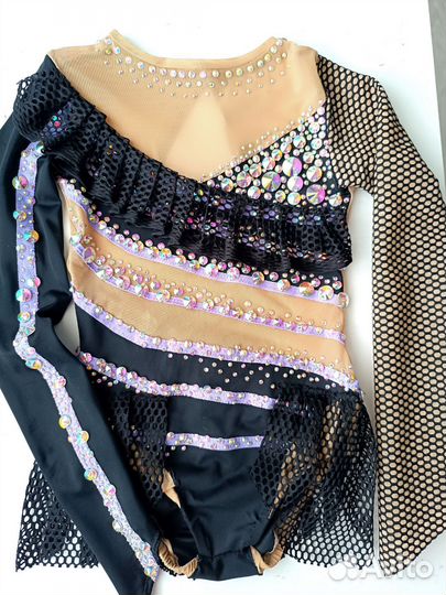 Купальник для художественной гимнастики 134