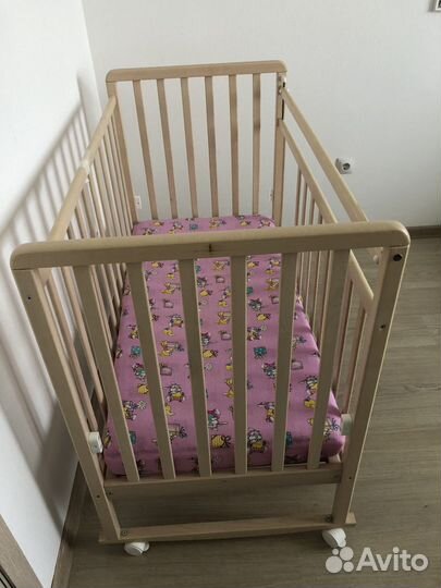 Кроватка детская с матрасом бу