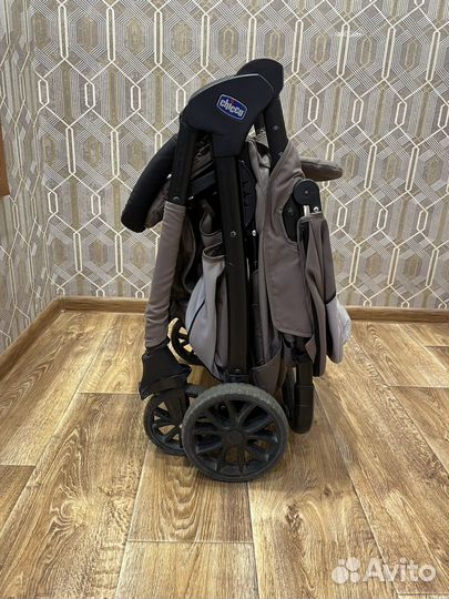 Коляска chicco kwik one