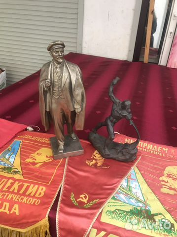 Статуэтка Ленин